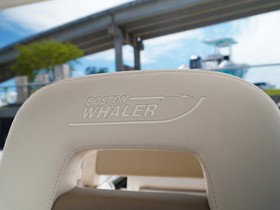 Vegyél 2017 Boston Whaler 420 Outrage