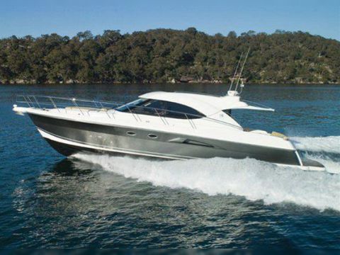 Riviera 5000 Sy