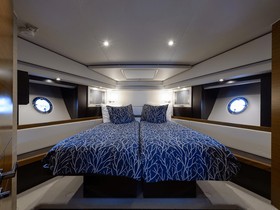 2015 Tiara Yachts 5000 Flybridge