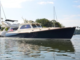 Hinckley Talaria 44 Motor Yacht