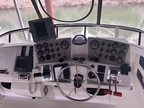 2000 Carver 404 Cockpit Motoryacht til salgs