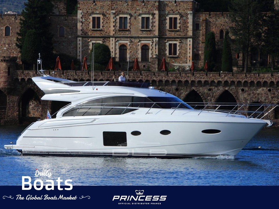 2015 Princess 52
