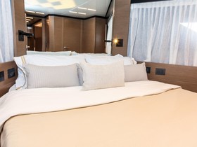 2019 Ferretti Yachts 780 te koop