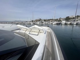 2020 Evo Yachts R6 на продаж