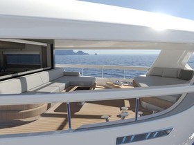 2023 Ferretti Yachts Infynito 90