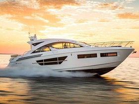 Buy 2020 Cruisers Yachts 60 Cantius