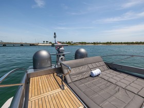 Buy 2017 Pershing 82