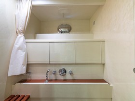 2006 Mangusta 80