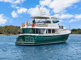 Köpa 2016 Selene 60