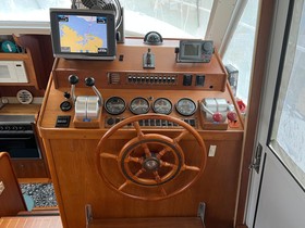 Kupić 2002 Mainship 430 Trawler