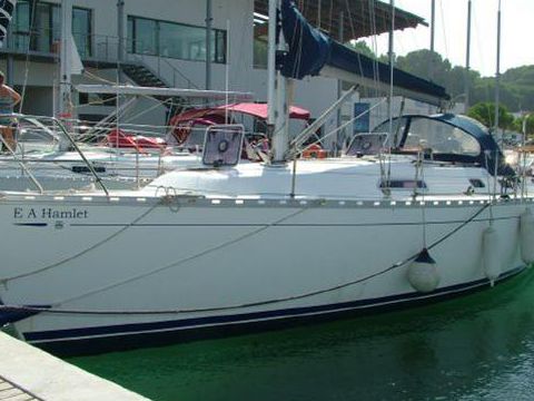 Dufour 36 Classic