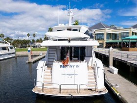 2006 Hatteras 80 Motor Yacht Sky Lounge