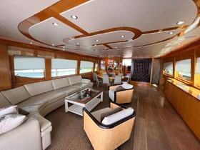 Osta 2006 Hatteras 80 Motor Yacht Sky Lounge