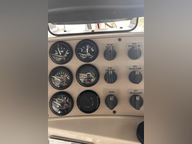 2000 Carver 404 Cockpit Motor Yacht for sale