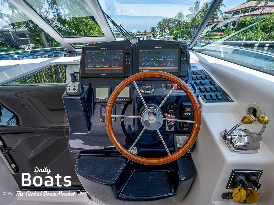 2007 Tiara Yachts 4300 Sovran for sale. View price, photos and Buy 2007 ...