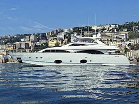 Ferretti Yachts 97