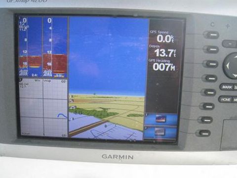 Buy 2007 Trophy 2503 Center Console