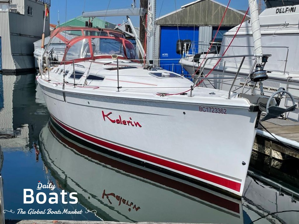 2005 Hunter 38