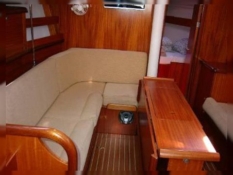 2009 Delphia 33