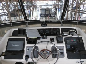 1990 Ocean Alexander Cockpit Motor Yacht