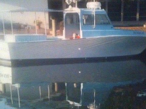 Buy 1985 Silverton 330