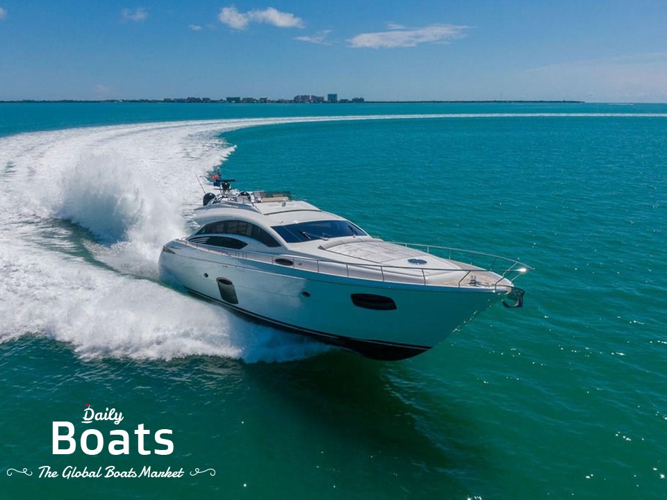2018 Pershing 74
