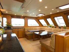 2007 Offshore Yachts Voyager Enclosed Pilothouse на продаж