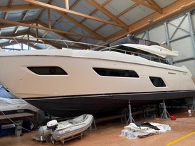 2019 Ferretti Yachts 550 for sale