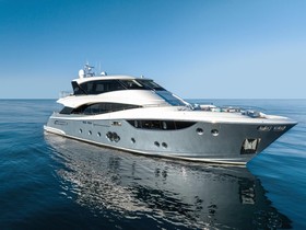 2023 Monte Carlo Yachts Mcy 105 Skylounge satın almak