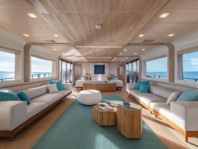 2023 Monte Carlo Yachts Mcy 105 Skylounge eladó
