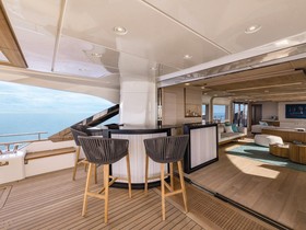 Vegyél 2023 Monte Carlo Yachts Mcy 105 Skylounge