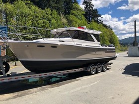 Buy 2018 Cutwater 302 Coupe
