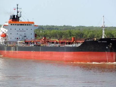  Tanker For Trading Or Scrap/Ldt 4.853