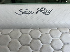 2023 Sea Ray Sundeck 250 Outboard myytävänä