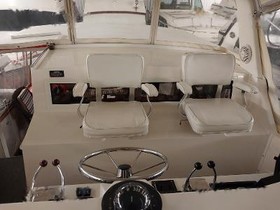 Koupit 1989 Viking Motor Yacht