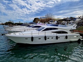 Buy 2004 Ferretti Yachts 530