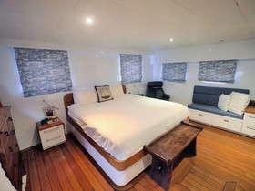 2012 Voyager Houseboat