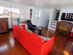 Buy 2012 Voyager Houseboat