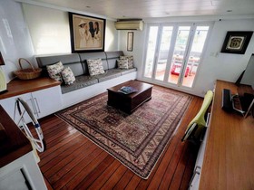 2012 Voyager Houseboat for sale