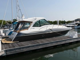 Cruisers Yachts 430 Sports Coupe