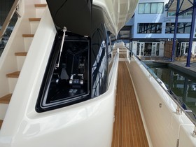 Buy 2017 Ferretti Yachts 850
