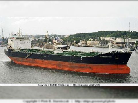 Oil Tanker 3500
