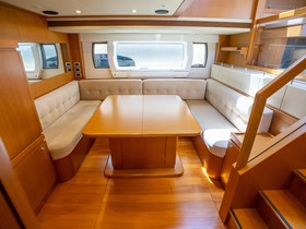 2010 Ferretti Yachts Altura 840 kopen