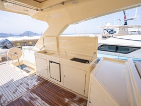 2010 Ferretti Yachts Altura 840