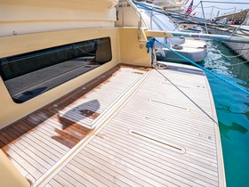 2010 Ferretti Yachts Altura 840 in vendita