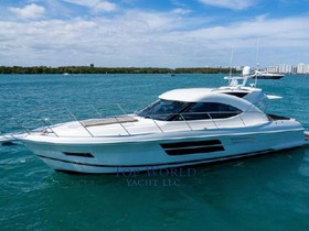2015 Riviera 5000 Sport Yacht for sale