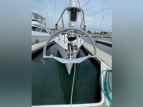 2007 Hunter 44 Deck Salon