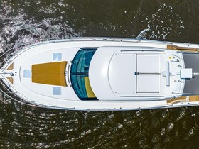 Vegyél 2012 Riviera 5000 Sport Yacht
