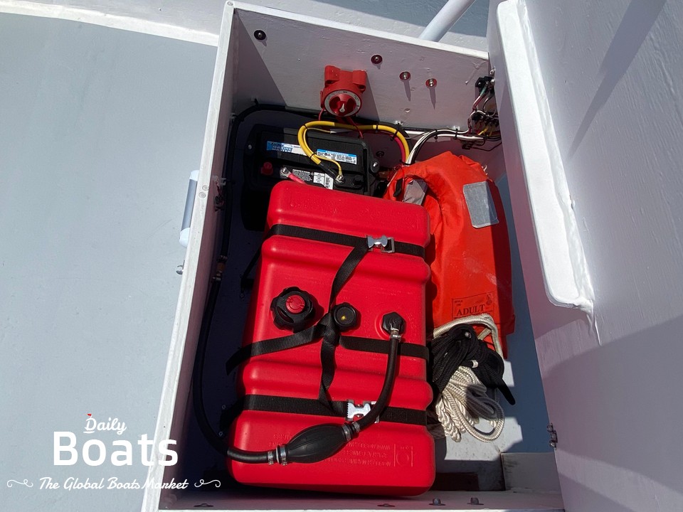 1985 Chincoteague 20' Skiff for sale. View price, photos and Buy 1985