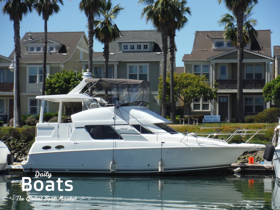 1998 Silverton 372 Motor Yacht